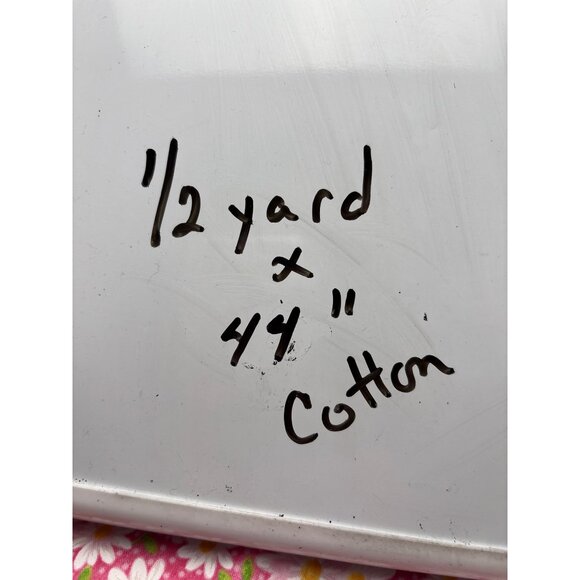 Half Yard Fabric Traditions N.T.T. Daisy Print Cotton Fabric - Picture 5 of 5